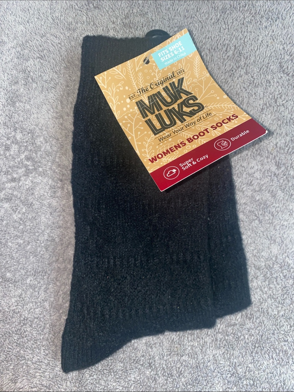💋NWT Black MUK LUKS Women's Boot Socks designed for a super soft and cozy fit!